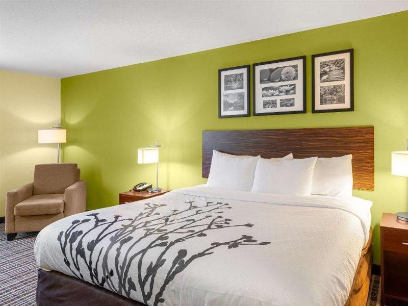 Sleep Inn & Suites Harbour Pointe Brandermill Eksteriør billede