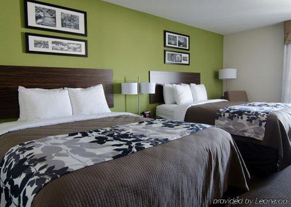 Sleep Inn & Suites Harbour Pointe Brandermill Værelse billede