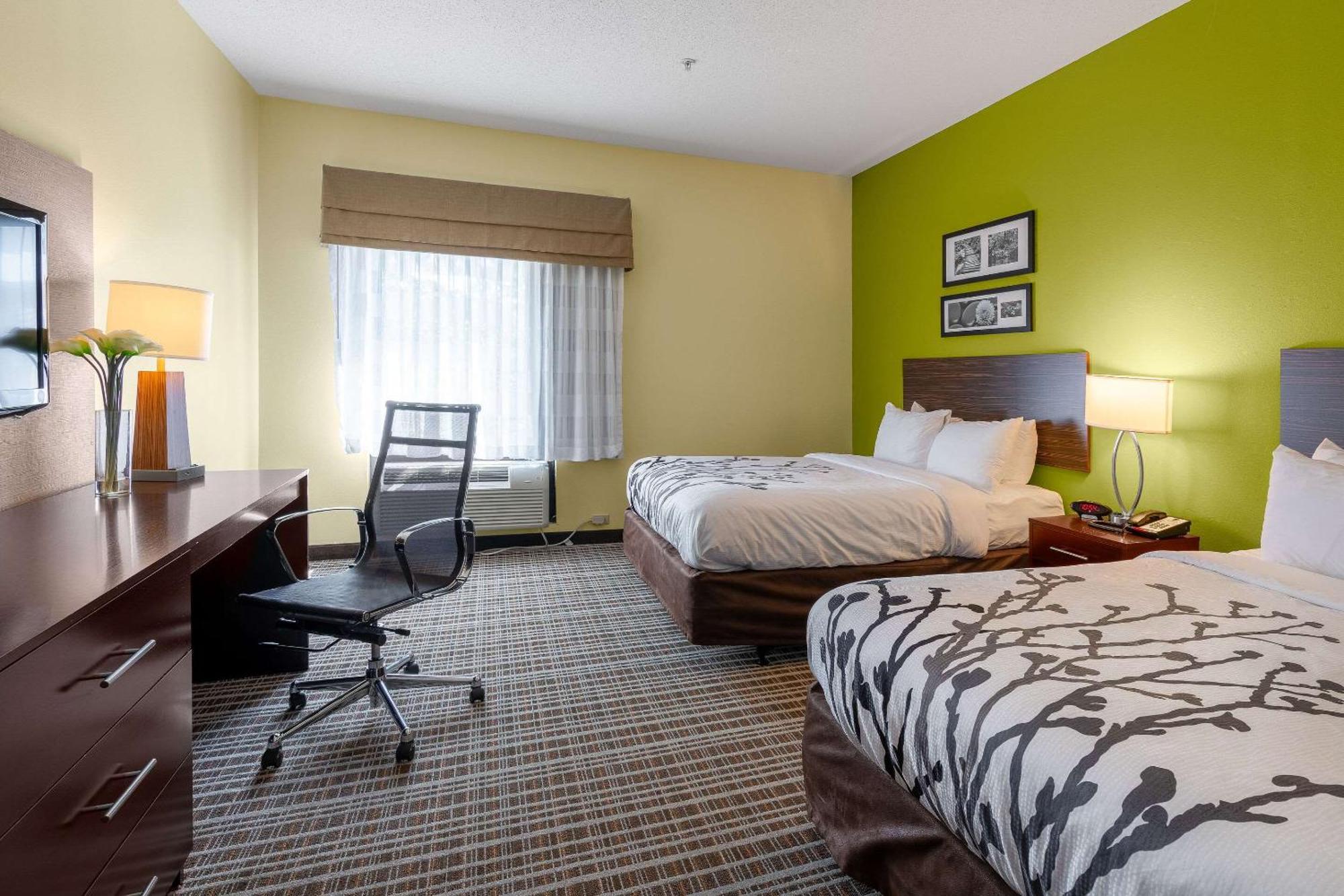 Sleep Inn & Suites Harbour Pointe Brandermill Eksteriør billede